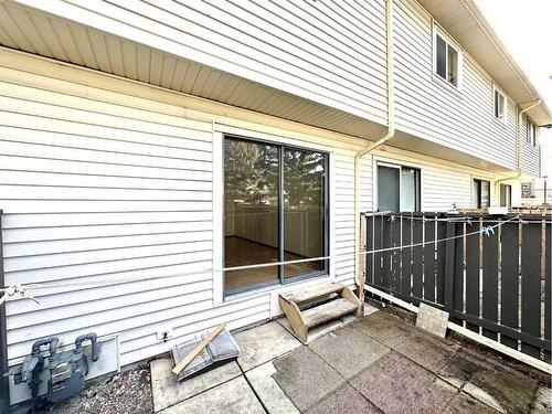 42-2519 38 Street Ne, Calgary, AB - Outdoor With Deck Patio Veranda With Exterior