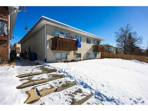 850 Mcneill Road Ne, Calgary, AB - Outdoor