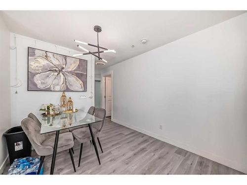 4116-302 Skyview Ranch Drive Ne, Calgary, AB - Indoor Photo Showing Dining Room