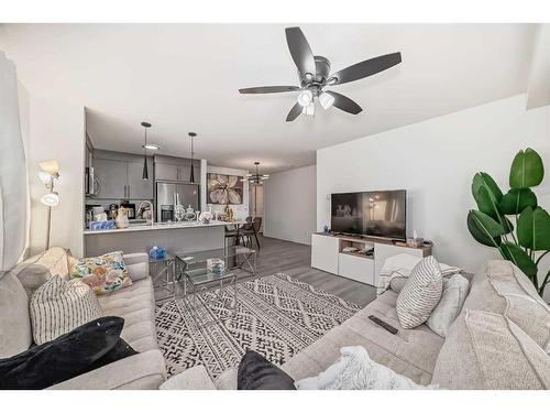 4116-302 Skyview Ranch Drive Ne, Calgary, AB - Indoor Photo Showing Living Room