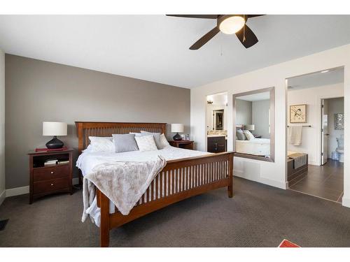 140 Auburn Sound Manor Se, Calgary, AB - Indoor Photo Showing Bedroom