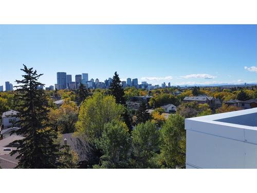 428 15 Avenue Ne, Calgary, AB - Outdoor With View