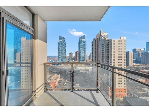 1504-1118 12 Avenue Sw, Calgary, AB - Outdoor With Balcony With View