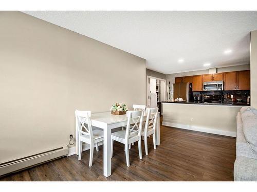 1-105 Village Heights Sw, Calgary, AB - Indoor Photo Showing Dining Room