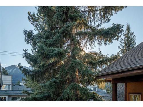 2-601 4Th Street, Canmore, AB - Outdoor