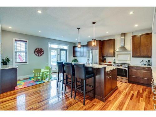 48 Amiens Crescent Sw, Calgary, AB - Indoor Photo Showing Kitchen With Upgraded Kitchen