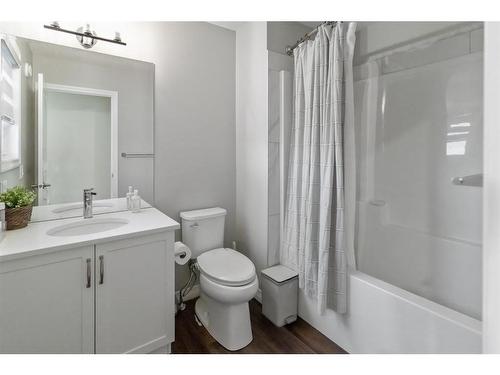 236 Red Sky Terrace Ne, Calgary, AB - Indoor Photo Showing Bathroom