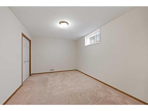 6 Douglasview Park Se, Calgary, AB - Indoor Photo Showing Other Room