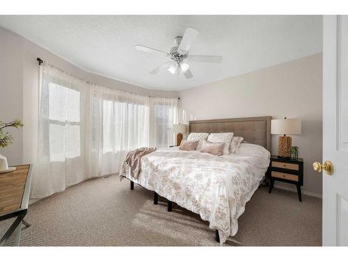 267 Coventry Court Ne, Calgary, AB - Indoor Photo Showing Bedroom