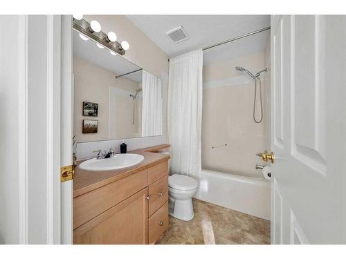 267 Coventry Court Ne, Calgary, AB - Indoor Photo Showing Bathroom