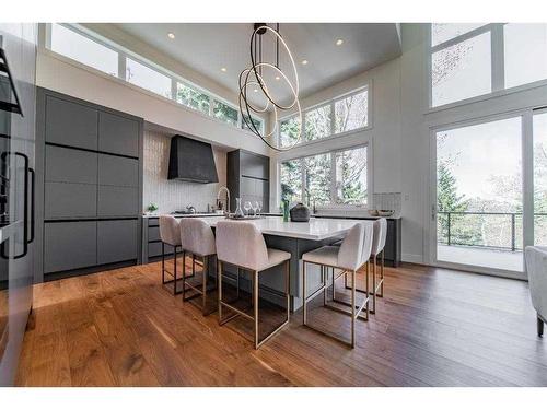 399 Wildwood Drive, Calgary, AB - Indoor Photo Showing Dining Room