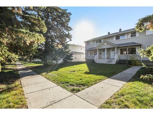 362 Killarney Glen Court Sw, Calgary, AB - Outdoor With Facade