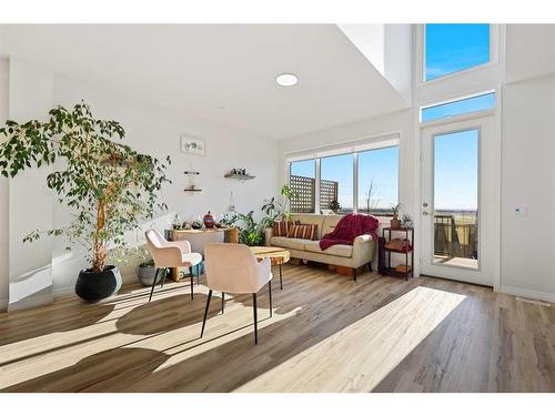 120 Howse Crescent Ne, Calgary, AB - Indoor Photo Showing Living Room