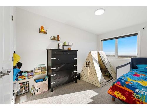 120 Howse Crescent Ne, Calgary, AB - Indoor Photo Showing Bedroom