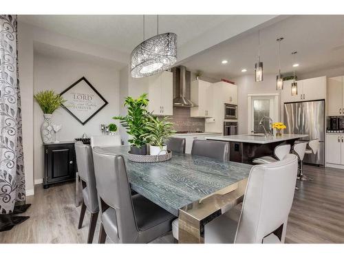 102 Hillcrest Heights Sw, Airdrie, AB - Indoor Photo Showing Dining Room