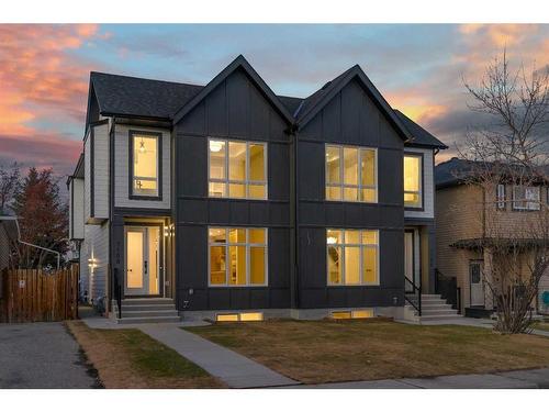 7106 36 Avenue Nw, Calgary, AB - Outdoor With Facade