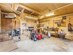 7524 Fleetwood Drive SE Calgary, AB T2H 0X1