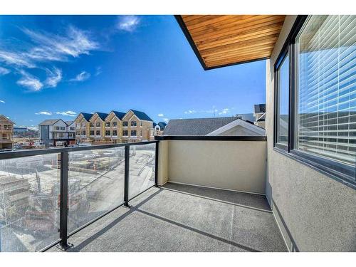 105 Trasimeno Crescent Sw, Calgary, AB - Outdoor With Balcony With Exterior