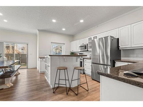 50 Crystalridge Crescent, Okotoks, AB - Indoor Photo Showing Kitchen