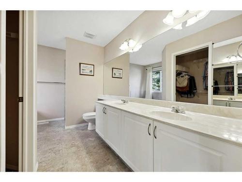 396 Rocky Ridge Drive Nw, Calgary, AB - Indoor Photo Showing Bathroom