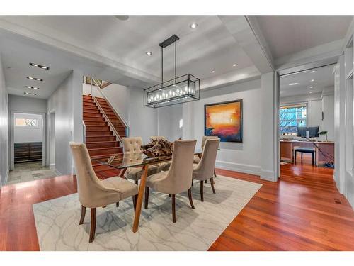 3209 5 Street Nw, Calgary, AB - Indoor Photo Showing Dining Room