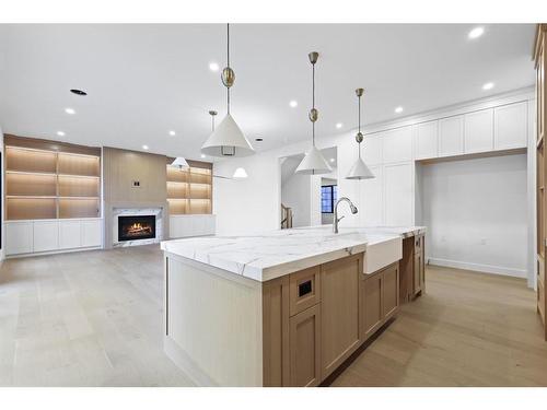 2919 12 Avenue Nw, Calgary, AB - Indoor Photo Showing Kitchen With Upgraded Kitchen