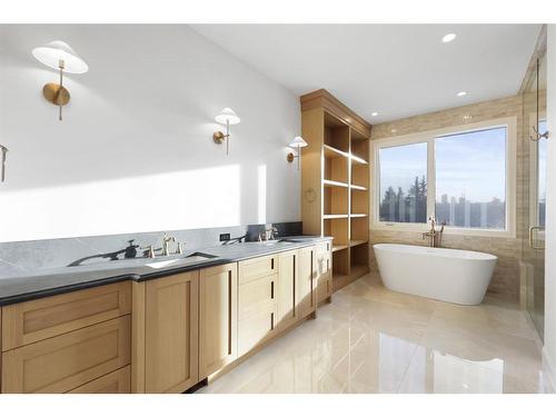 2919 12 Avenue Nw, Calgary, AB - Indoor Photo Showing Bathroom