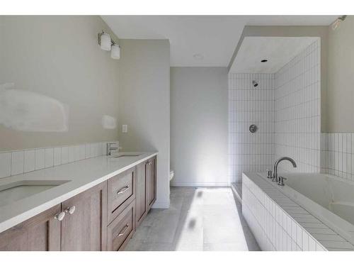 161 Treeline Avenue Sw, Calgary, AB - Indoor Photo Showing Bathroom