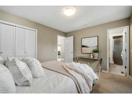 544 Brookpark Drive Sw, Calgary, AB - Indoor Photo Showing Bedroom