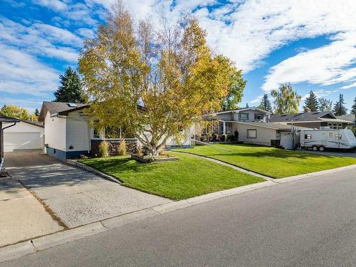 544 Brookpark Drive Sw, Calgary, AB - Outdoor