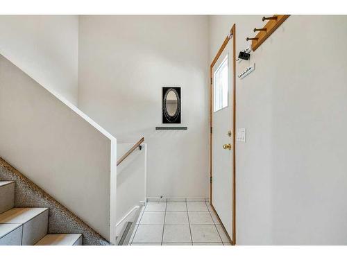 544 Brookpark Drive Sw, Calgary, AB - Indoor Photo Showing Other Room