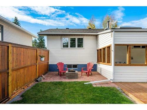 544 Brookpark Drive Sw, Calgary, AB - Outdoor With Exterior