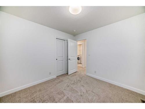 1046 Thimbleberry Hill Sw, Airdrie, AB - Indoor Photo Showing Other Room