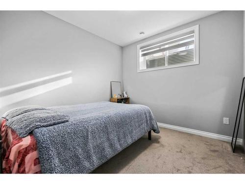 289 Corner Meadows Way Ne, Calgary, AB - Indoor Photo Showing Bedroom