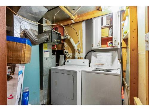 288 Whitworth Way Ne, Calgary, AB - Indoor Photo Showing Laundry Room