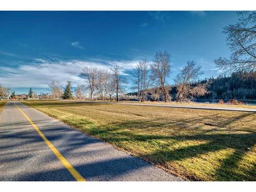 201-3412 Parkdale Boulevard Nw, Calgary, AB - Outdoor With View