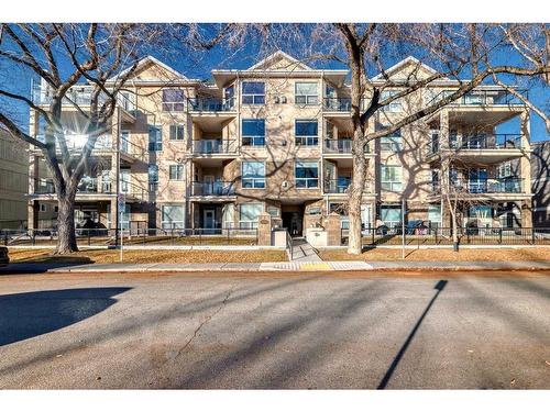 201-3412 Parkdale Boulevard Nw, Calgary, AB - Outdoor With Facade