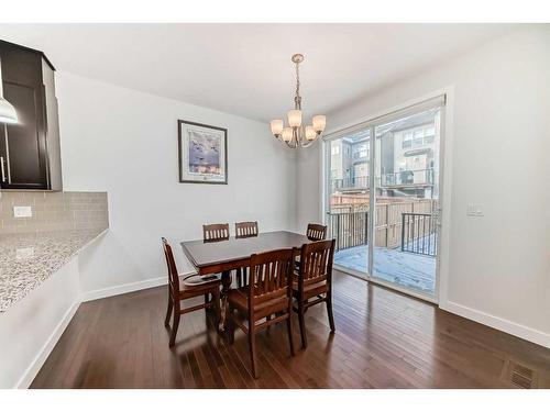 37 Nolanhurst Crescent Nw, Calgary, AB - Indoor Photo Showing Dining Room