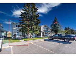 62 Georgian Villas NE Calgary, AB T2A 7C5