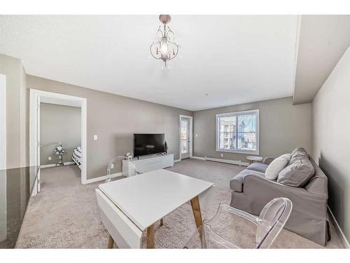 3309-81 Legacy Boulevard Se, Calgary, AB - Indoor Photo Showing Living Room