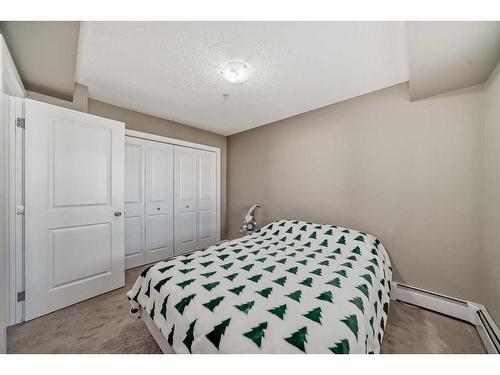 3309-81 Legacy Boulevard Se, Calgary, AB - Indoor Photo Showing Bedroom