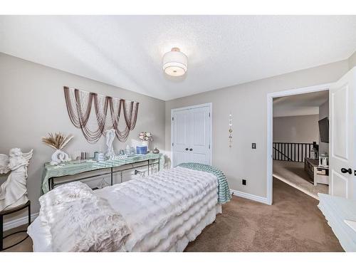 178 Sage Valley Green, Calgary, AB - Indoor Photo Showing Bedroom