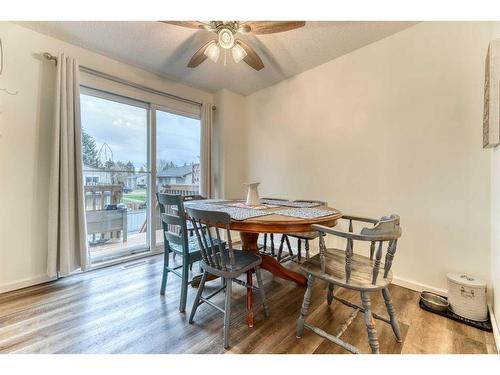 4-101 Elm Place, Okotoks, AB - Indoor Photo Showing Dining Room