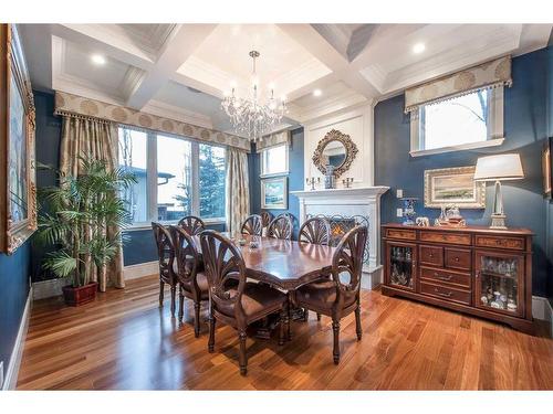 814 Radford Road Ne, Calgary, AB - Indoor Photo Showing Dining Room