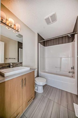 363 Walden Drive Se, Calgary, AB - Indoor Photo Showing Bathroom