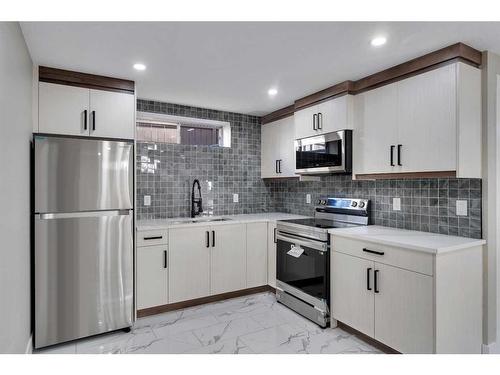 163 Springmere Way, Chestermere, AB - Indoor Photo Showing Kitchen With Stainless Steel Kitchen With Upgraded Kitchen