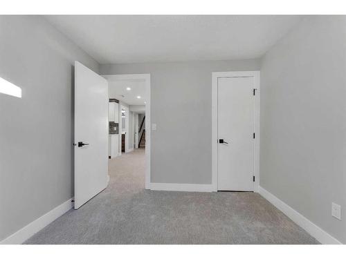 163 Springmere Way, Chestermere, AB - Indoor Photo Showing Other Room