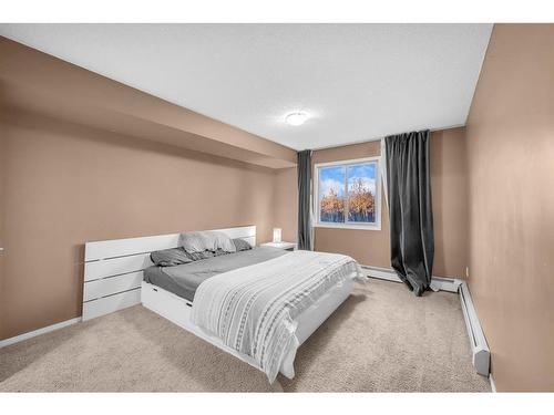 5307-16969 24 Street Sw, Calgary, AB - Indoor Photo Showing Bedroom