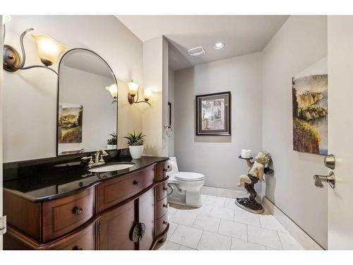 13036 Canso Place Sw, Calgary, AB - Indoor Photo Showing Bathroom