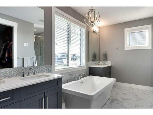 173 Brome Bend, Rural Rocky View County, AB - Indoor Photo Showing Bathroom